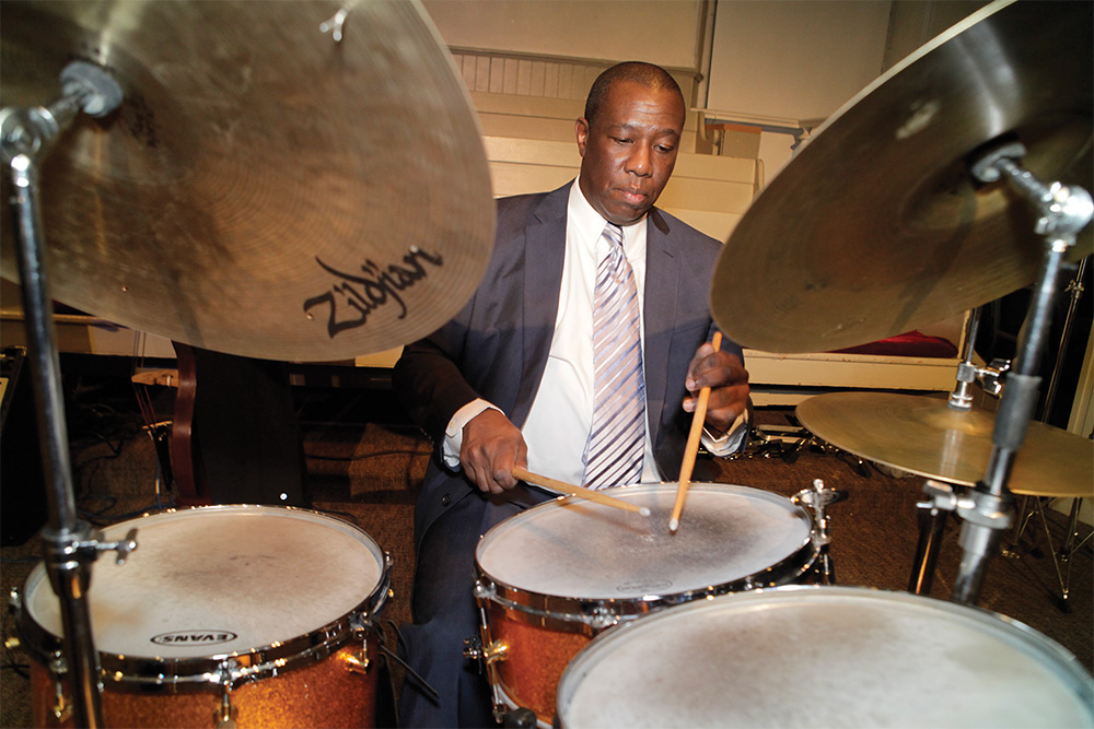 Kenny Washington playing drums